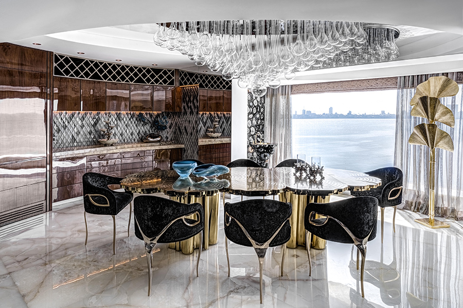 luxury apartment with spectacular view of the famed Mumbai Queens Necklace coast designed by ZZ Architects firm
