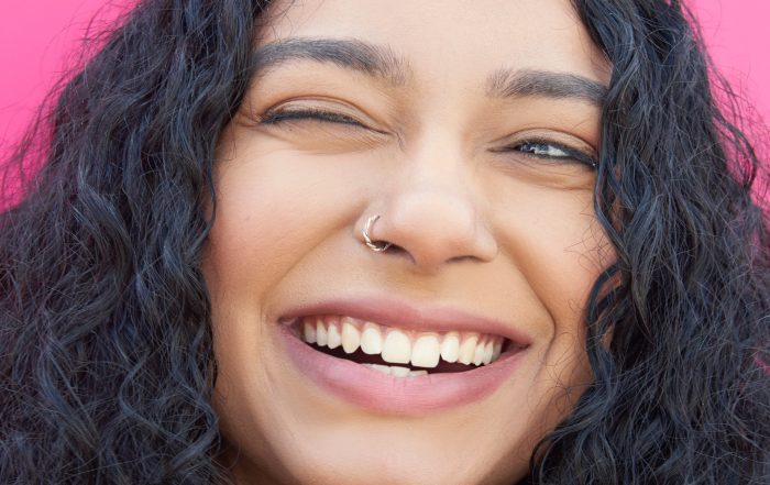 15 Best Whitening Strips and Kits in 2021, According to Dentists