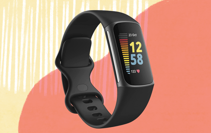 The Fitbit Charge 5 Is a Lightweight, User-Friendly Fitness Tracker With Some Intriguing New Features