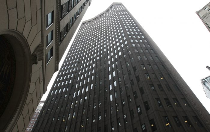 Manhattan Offices Face Reckoning as Older Buildings Get Left Behind