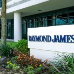 Raymond James Loses Head Count From Steward but Retains Assets in RIA Unit