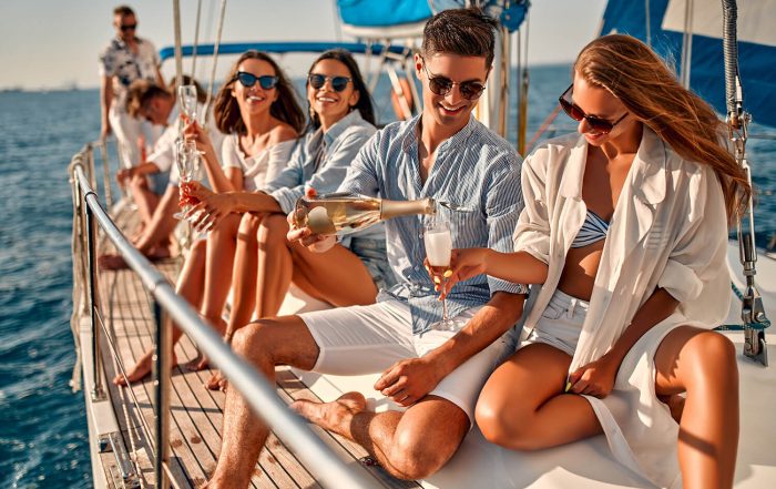 5 Benefits Of Holidaying On A Boat